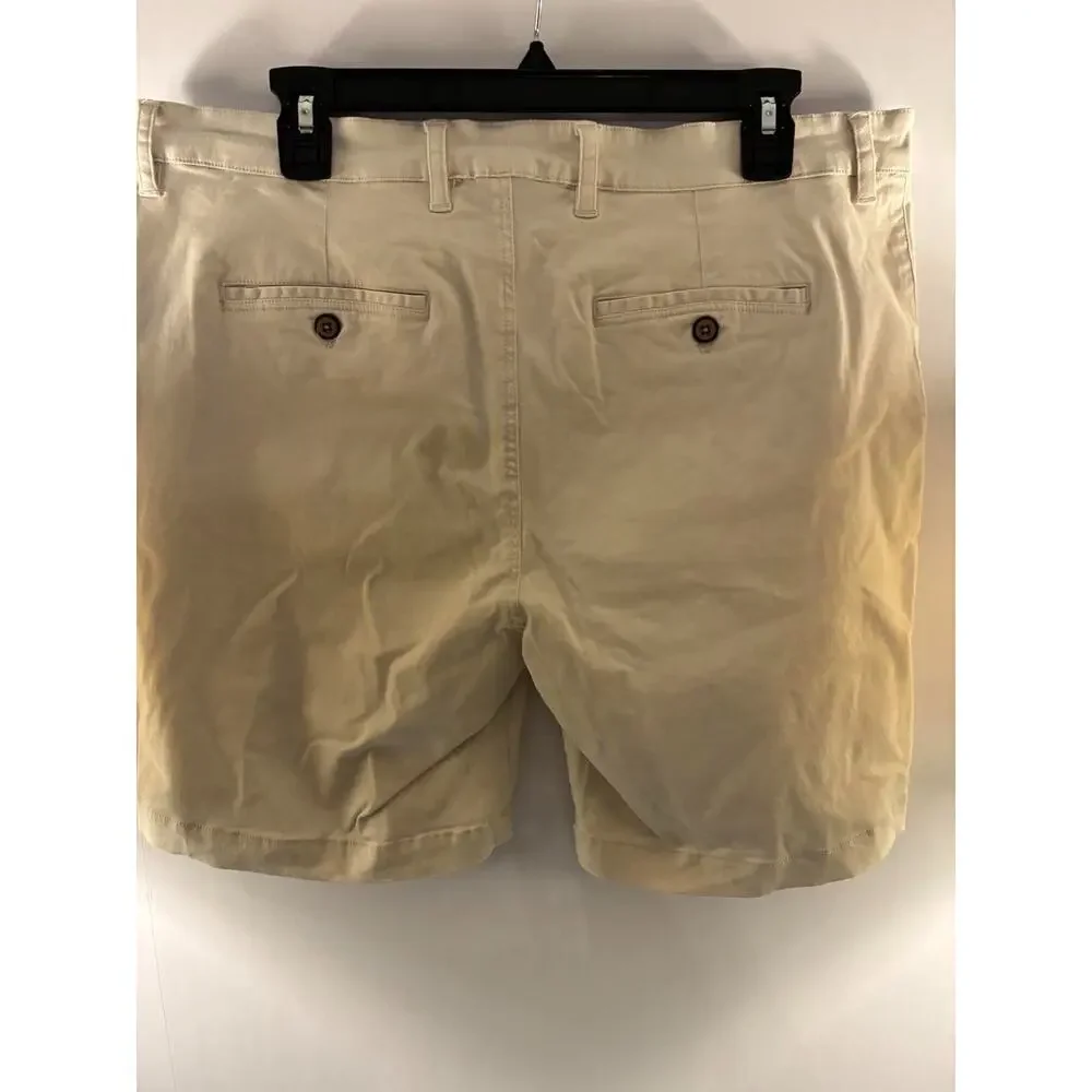 Magaschoni Man Shorts Mens 32 Beige Cream Flat Front Cotton Stretch Casual